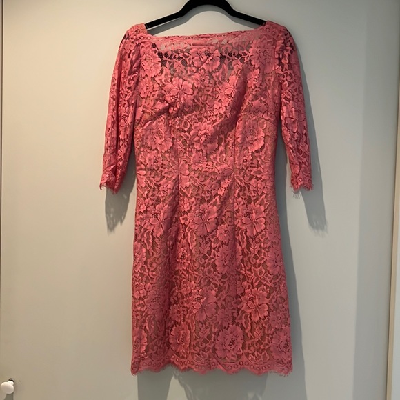 Pink lined lace dress - Picture 1 of 4